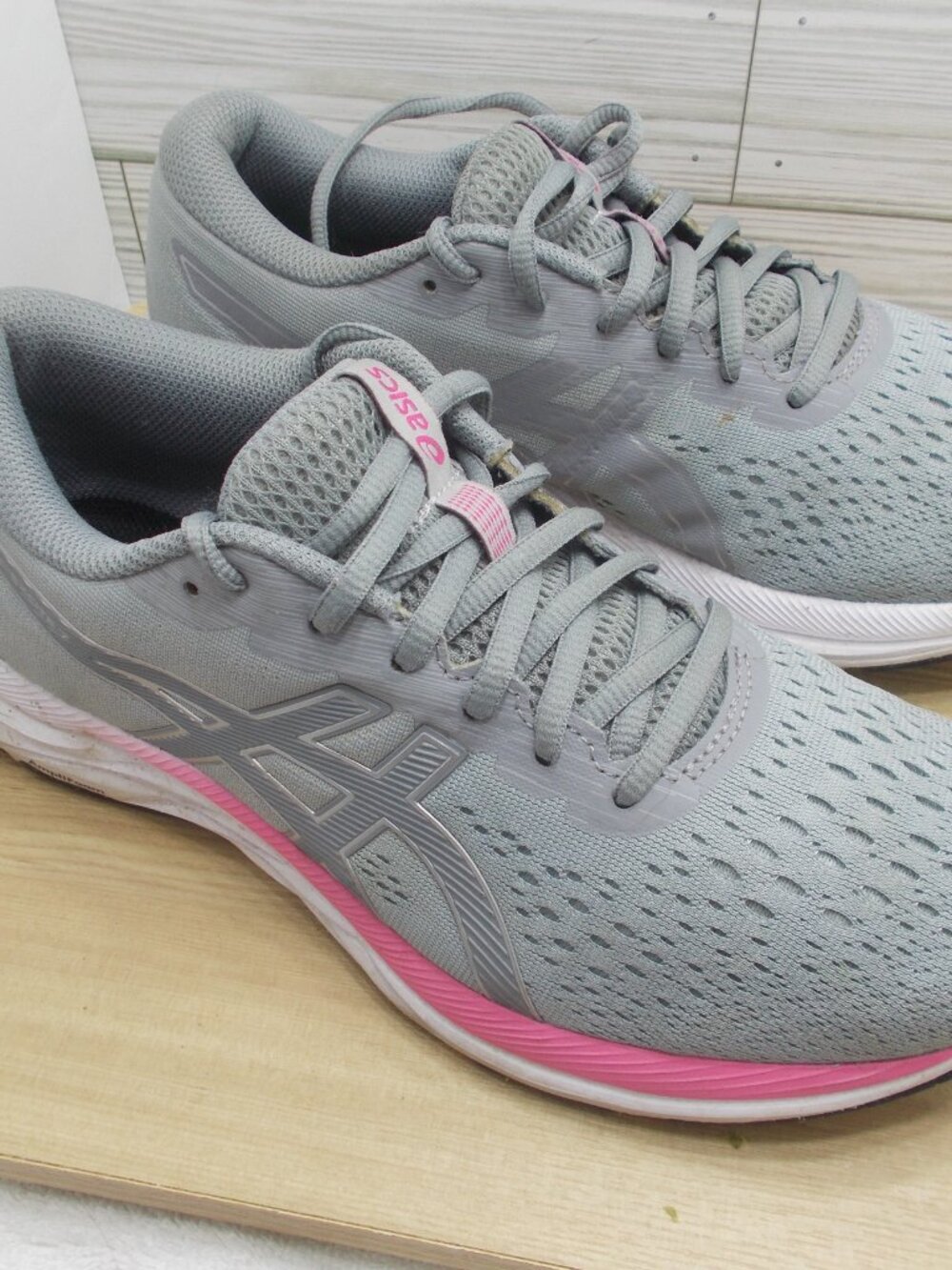 Asics Gel-Excite 7 Women's Size 9 Wide 1012A561 Running Shoes